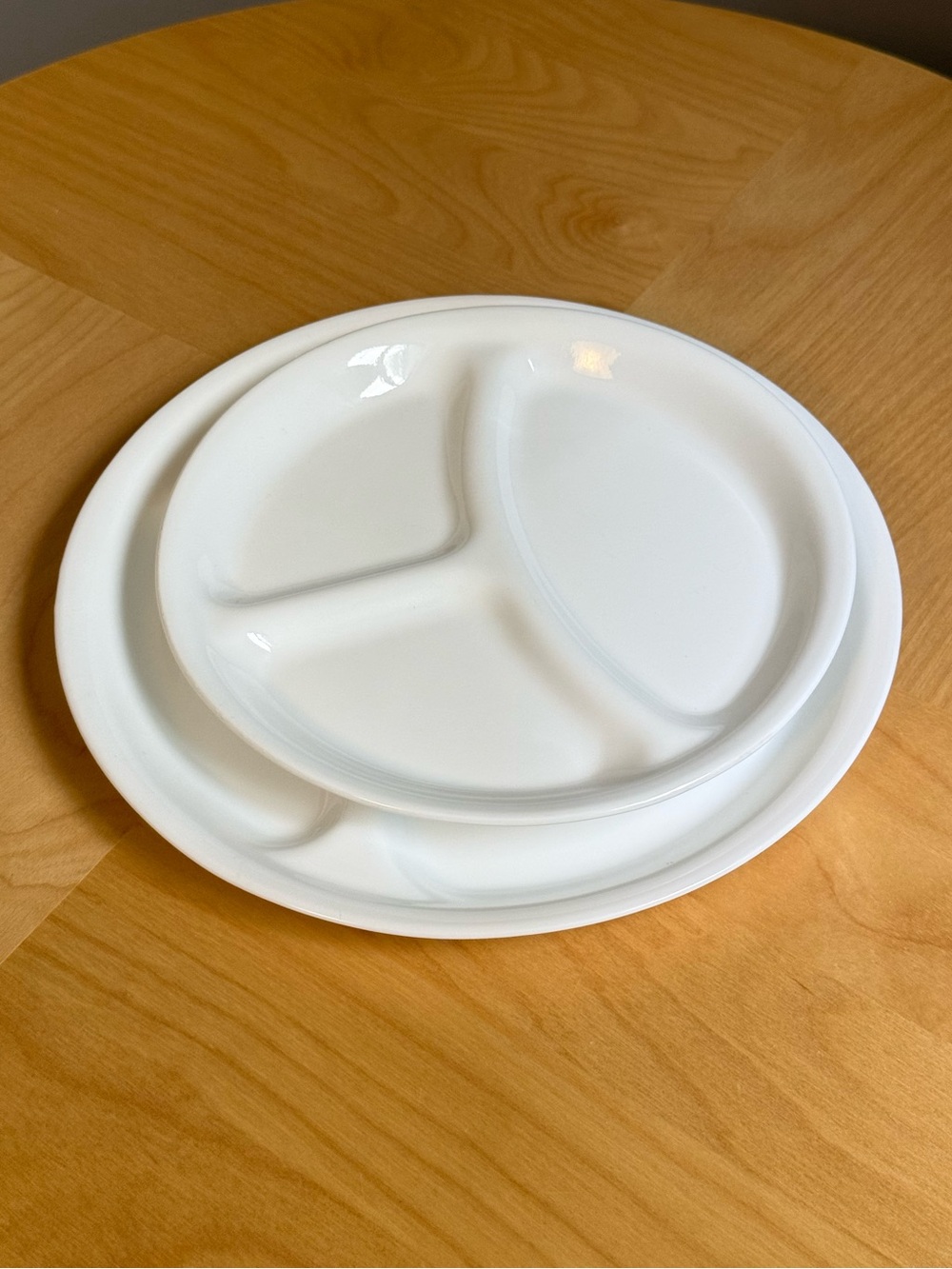 Set of 2 Winter Frost Divided Plates by Corelle Corningware USA Microwaveable